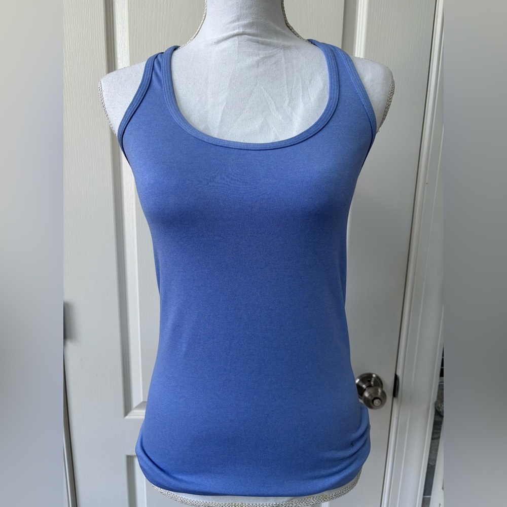 The North Face Racerback Athletic Tank Top Size Medium Lilac Yoga Running